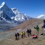 Nepalas Pakeliui į Kongma La perėją, fone Amadablan viršūnė